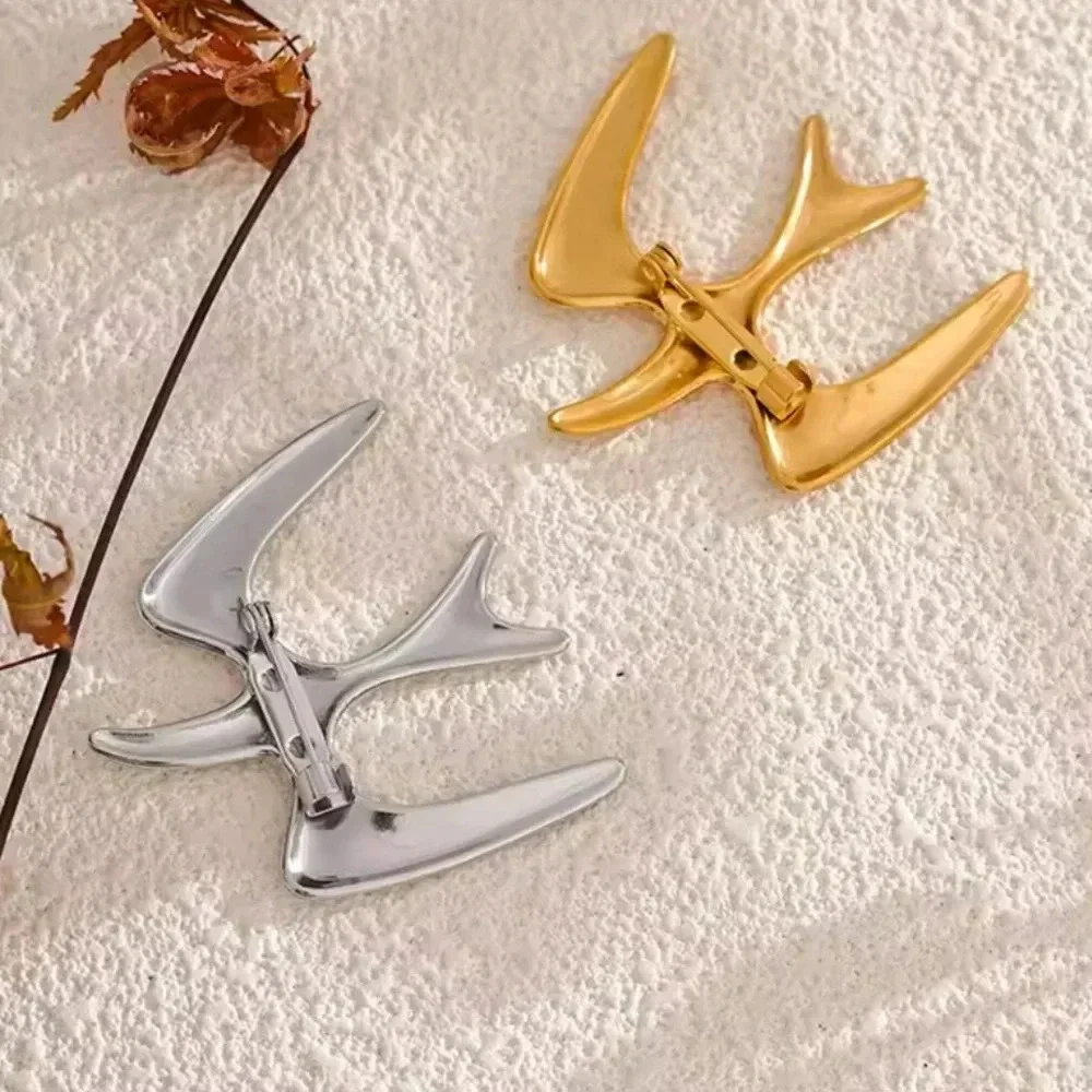 Gold Bird Stainless Steel Waterproof Brooch